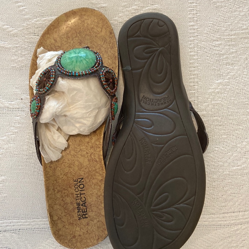 Kenneth Cole Flip Flops